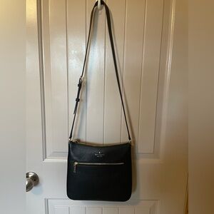 Kate Spade Black Leila Swingpack Crossbody